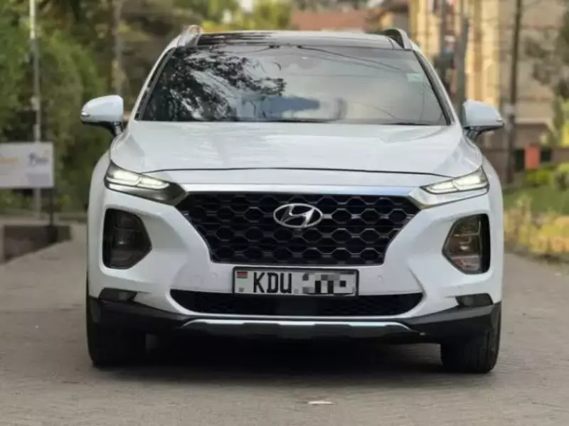 Hyundai Santa FE   - 2014