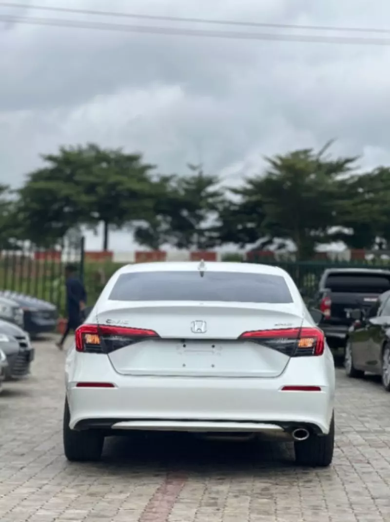 Honda Civic   - 2022