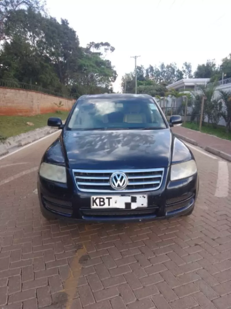 Volkswagen Touareg   - 2006