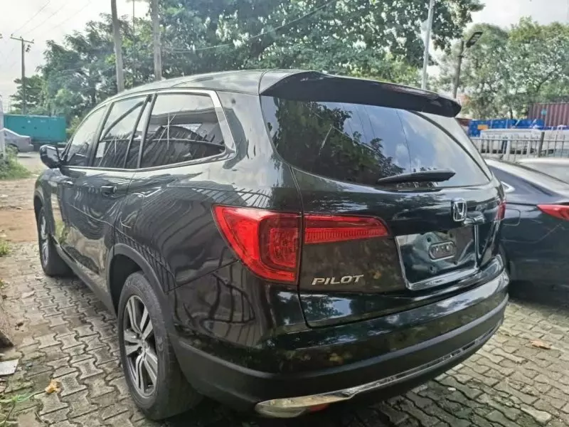 Honda Pilot   - 2016
