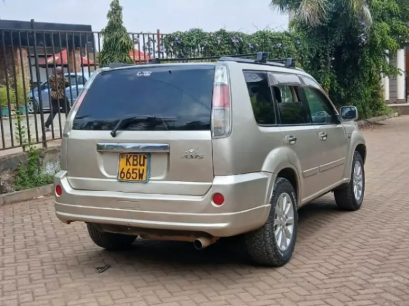 Nissan X-Trail   - 2007