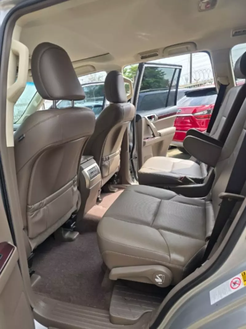 Lexus GX 460   - 2017
