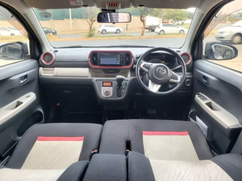 Toyota Passo   - 2018