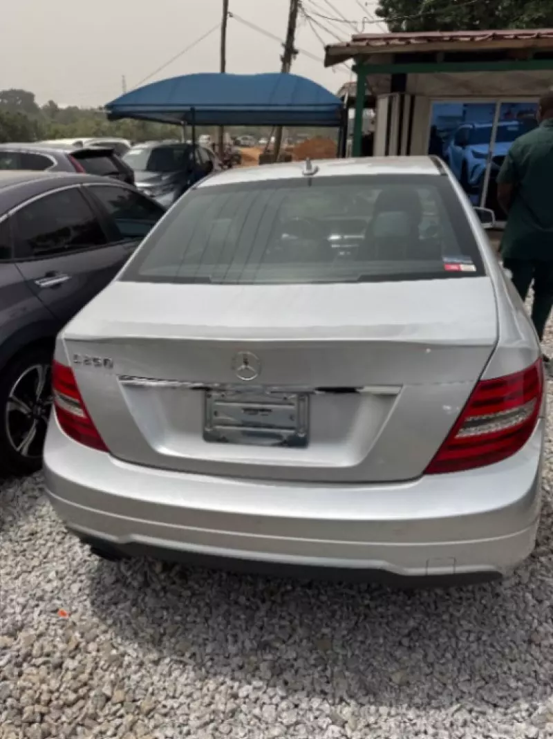 Mercedes-Benz C 250