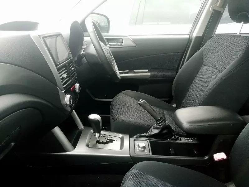 Subaru Forester   - 2011