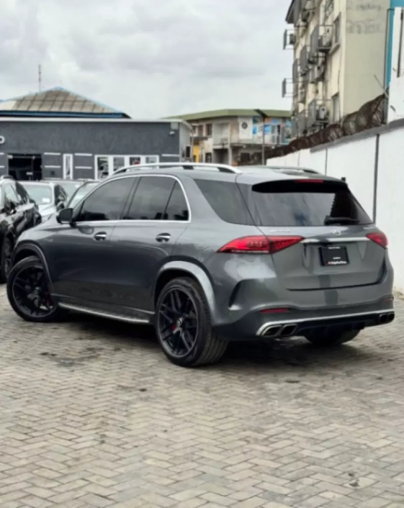 Mercedes-Benz GLE 63 AMG   - 2021