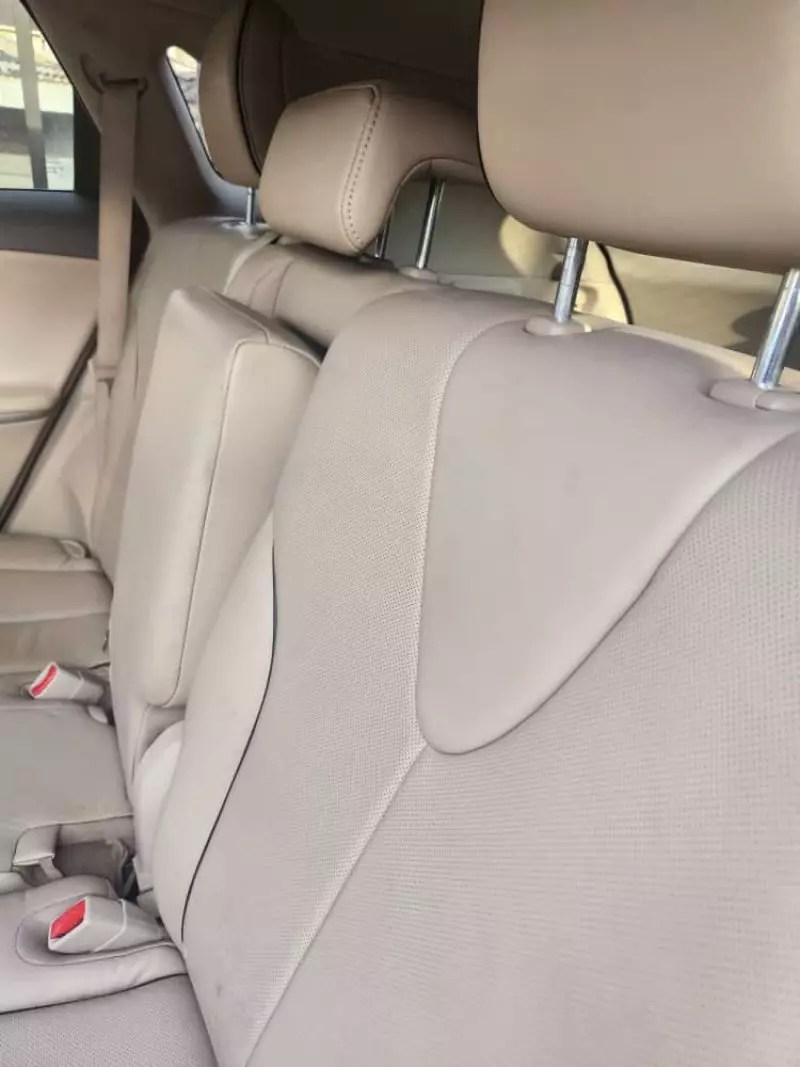 Toyota Venza   - 2016