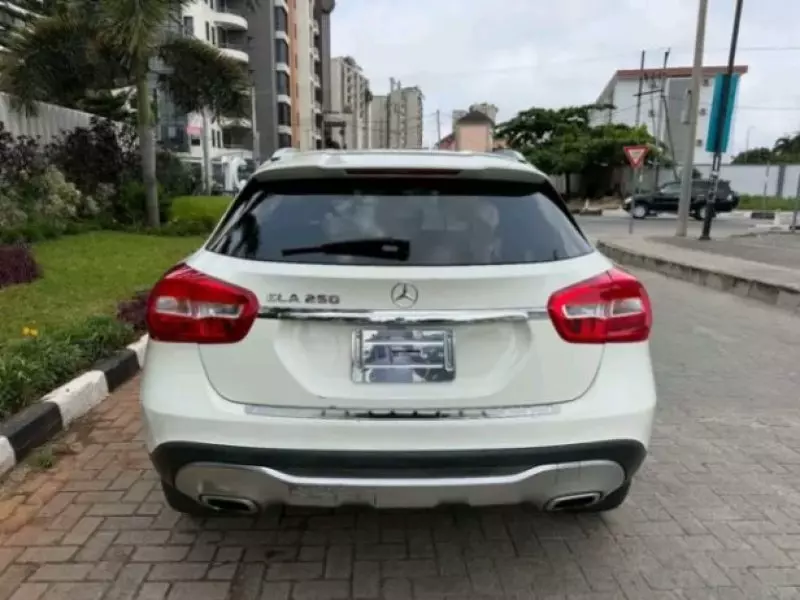 Mercedes-Benz GLA 250   - 2018