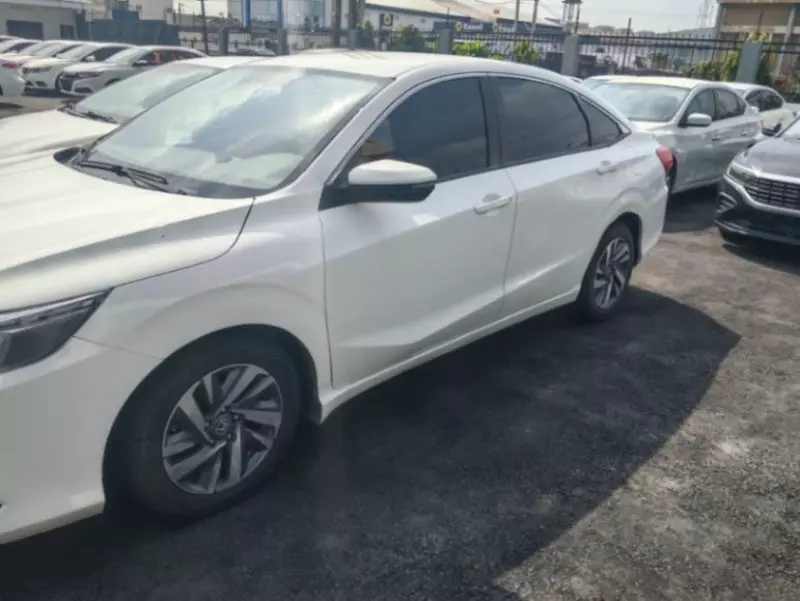 Lincoln MKC   - 2015