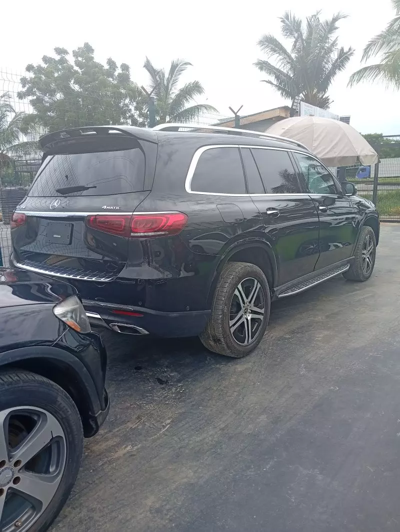 Mercedes-Benz GLS 450   - 2020
