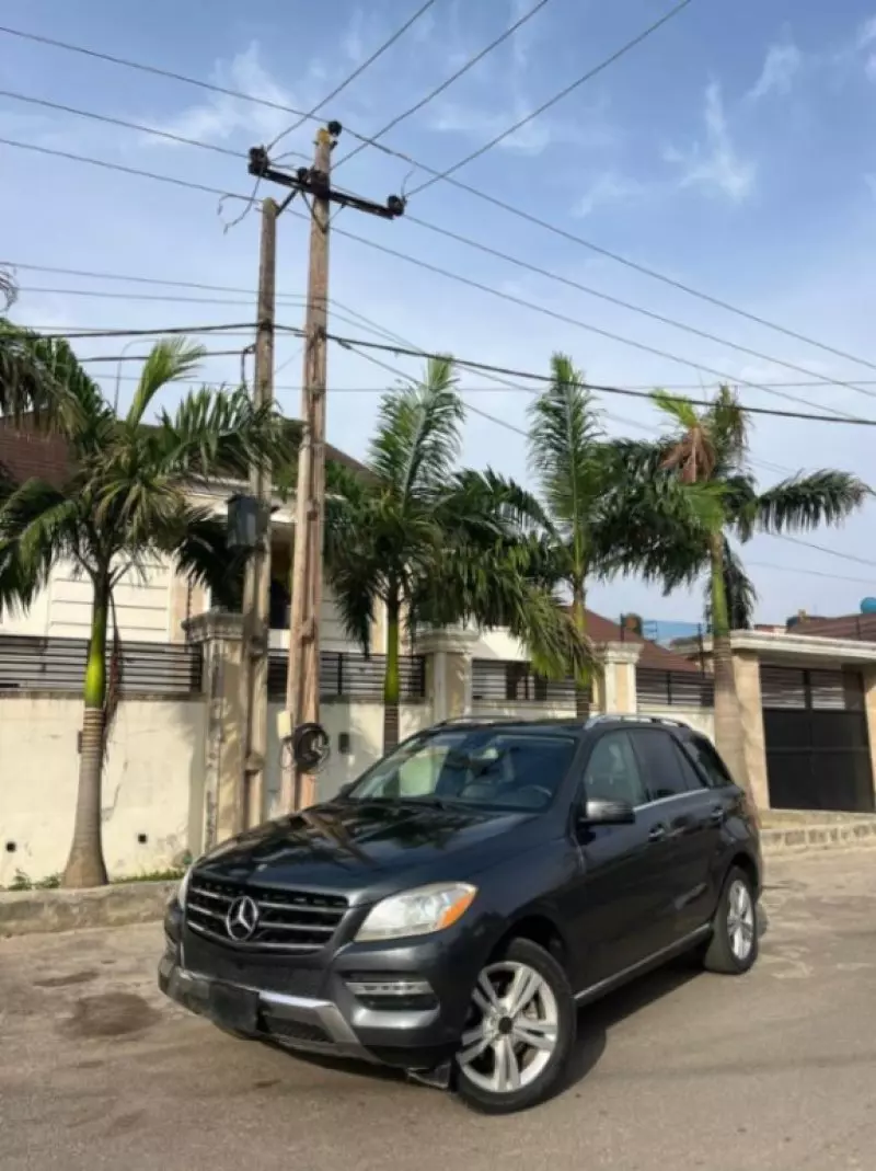 Mercedes-Benz ML-Class   - 2015