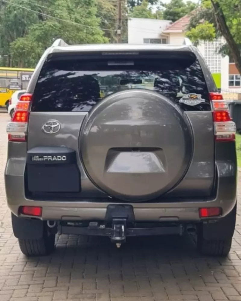 Toyota Landcruiser   - 2017