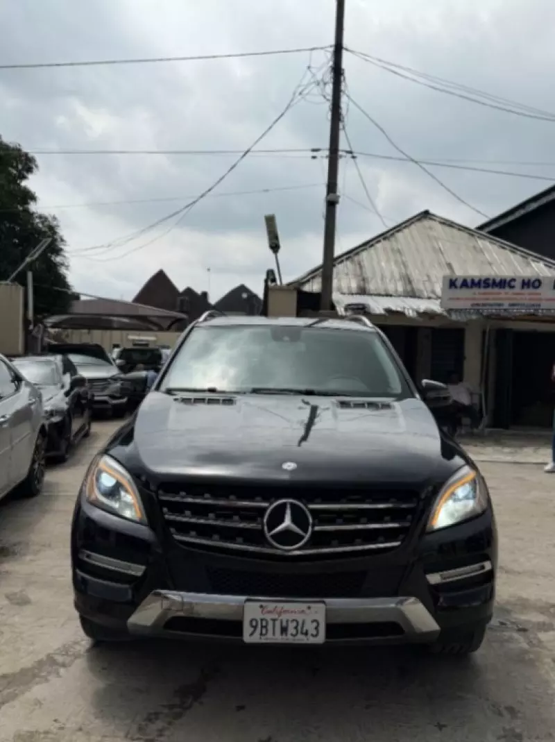 Mercedes-Benz ML 350   - 2012