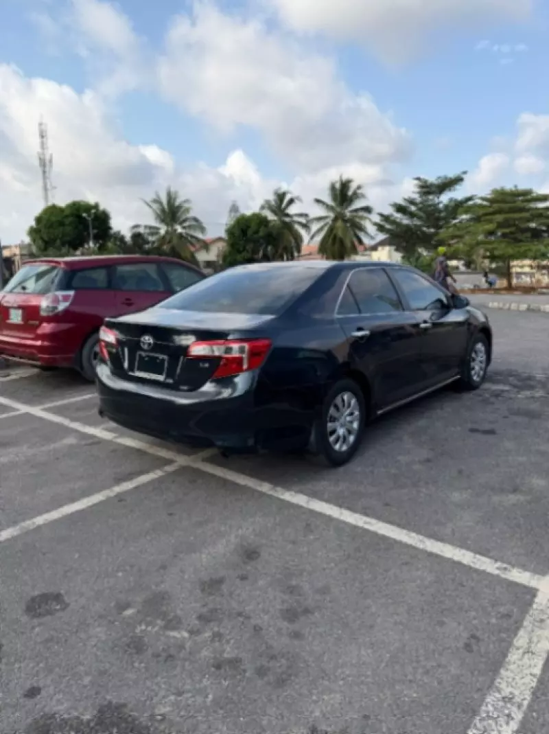 Toyota Camry   - 2007