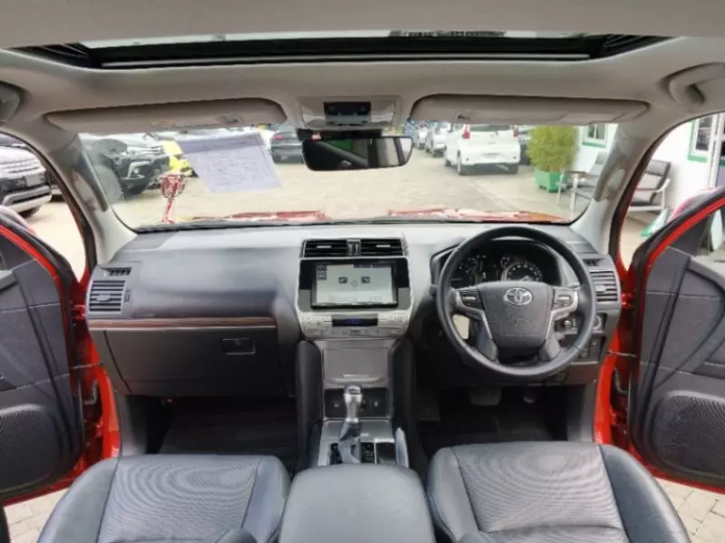 Toyota Landcruiser Prado   - 2018