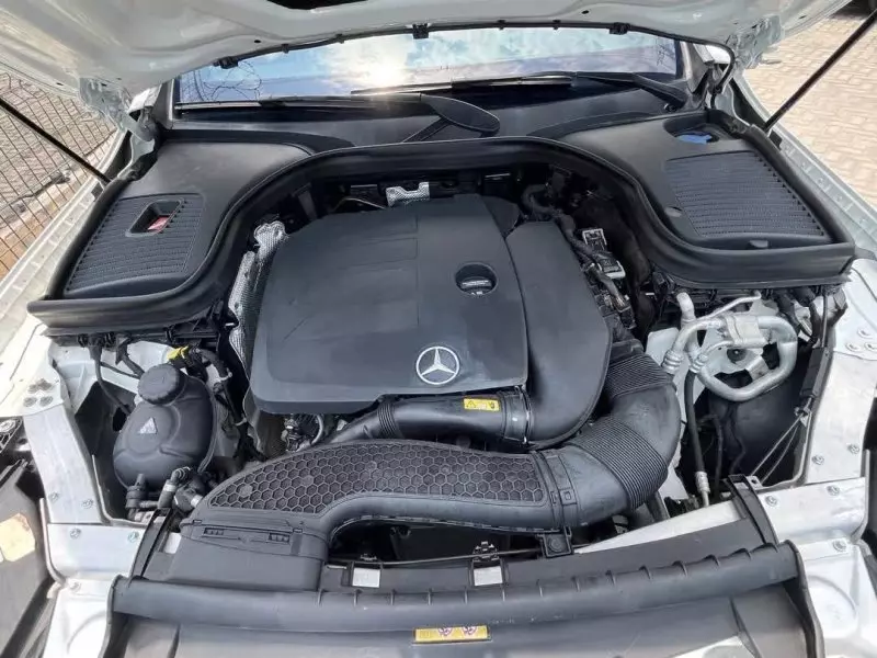 Mercedes-Benz GLC 300   - 2020