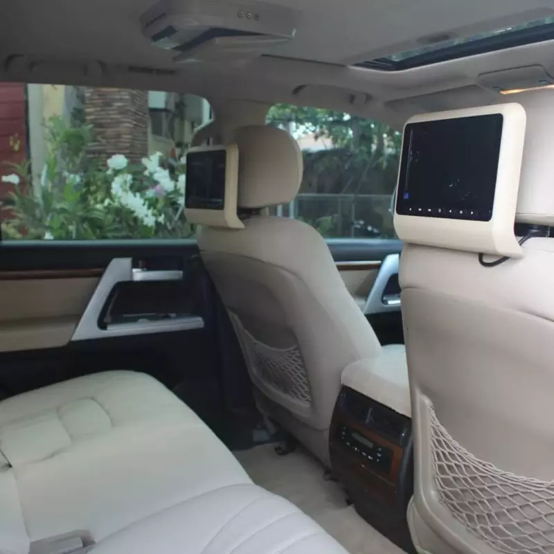Toyota Landcruiser Vx V8    - 2011