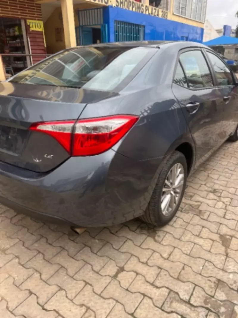 Toyota Corolla   - 2013
