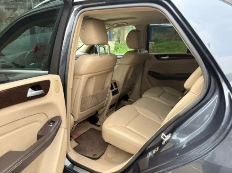 Mercedes-Benz ML 350   - 2013