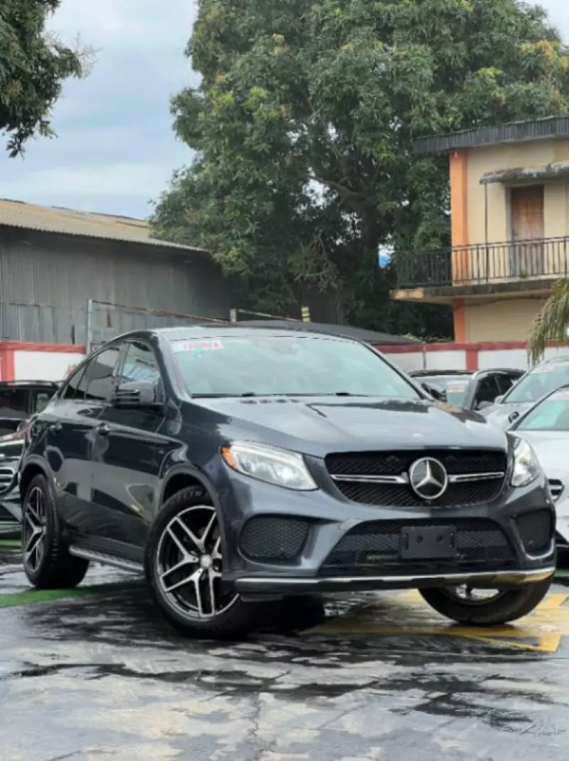 Mercedes-Benz GLE 450 - 2016