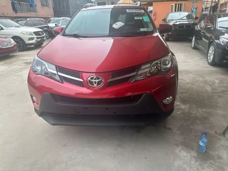 Toyota RAV 4   - 2013