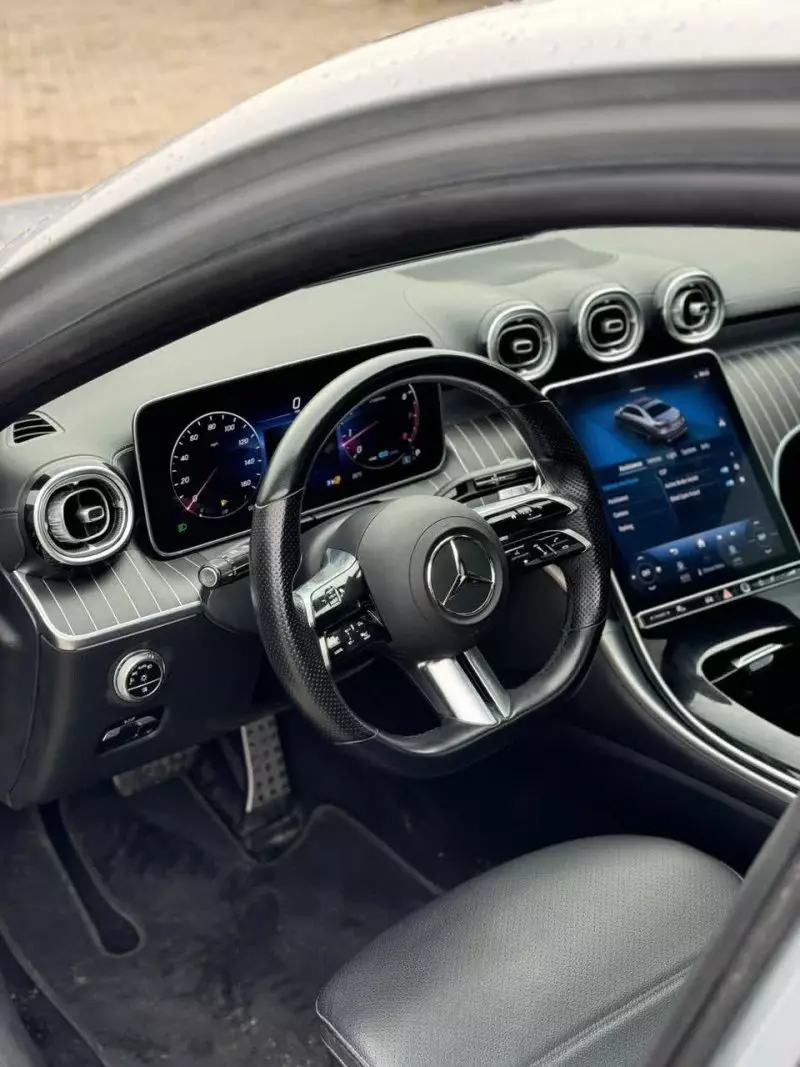 Mercedes-Benz C 300   - 2022