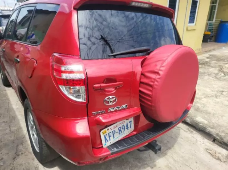 Toyota RAV 4   - 2009