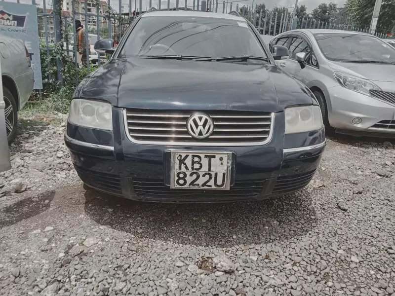 Volkswagen Passat   - 2006