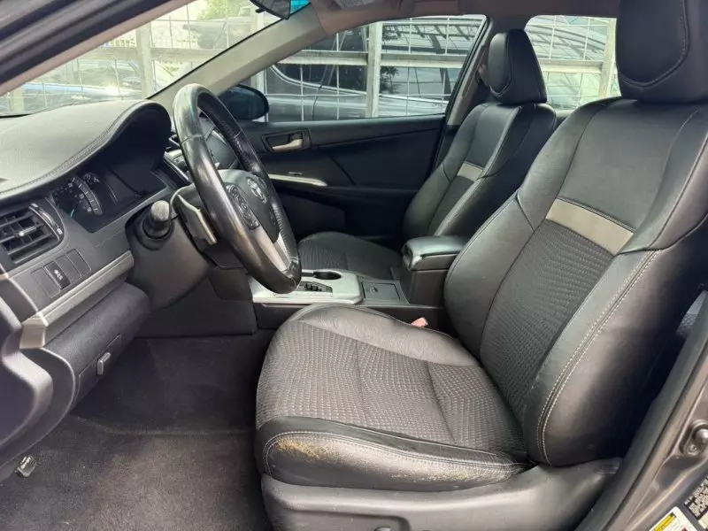 Toyota Camry   - 2013