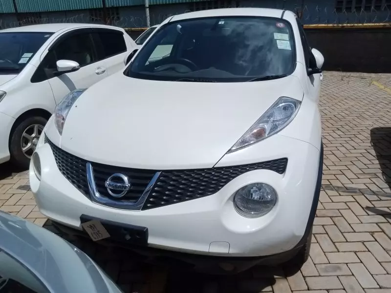 Nissan Juke   - 2012