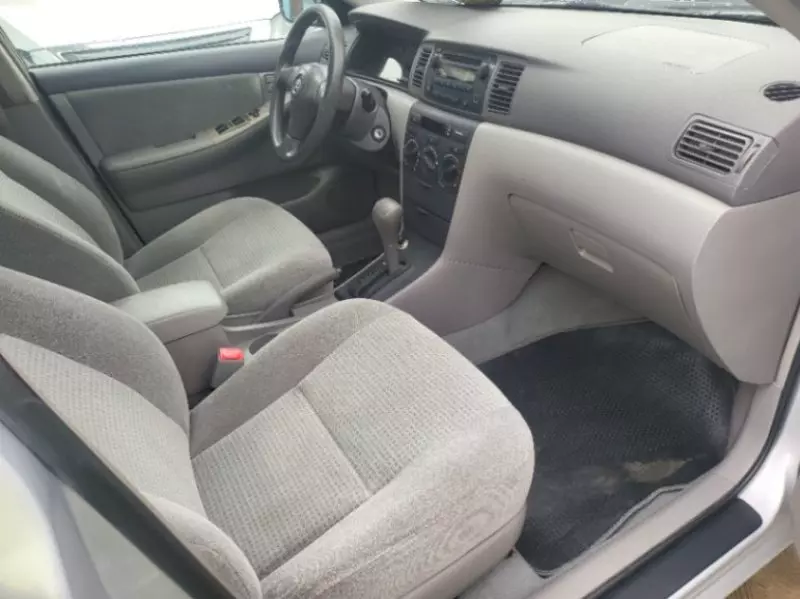 Toyota Corolla   - 2006