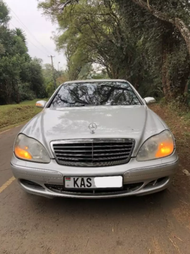 Mercedes-Benz 320   - 2002