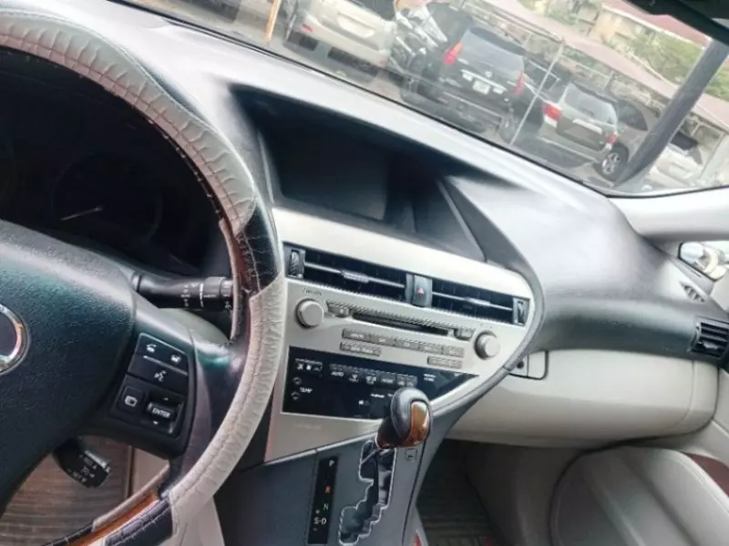 Lexus RX 350   - 2010