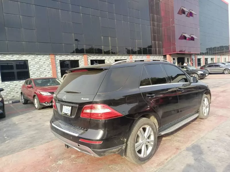 Mercedes-Benz ML 350 - 2013