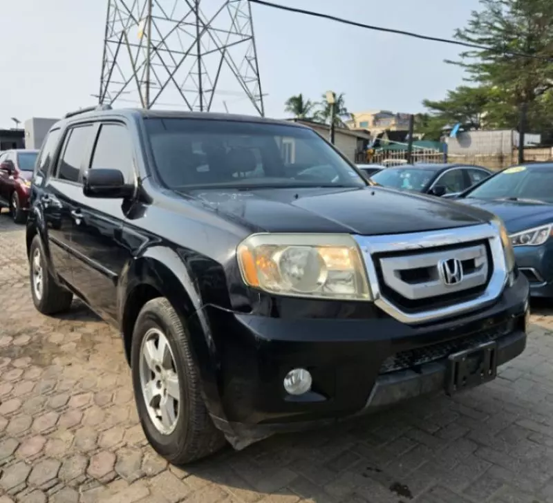 Honda Pilot   - 2011