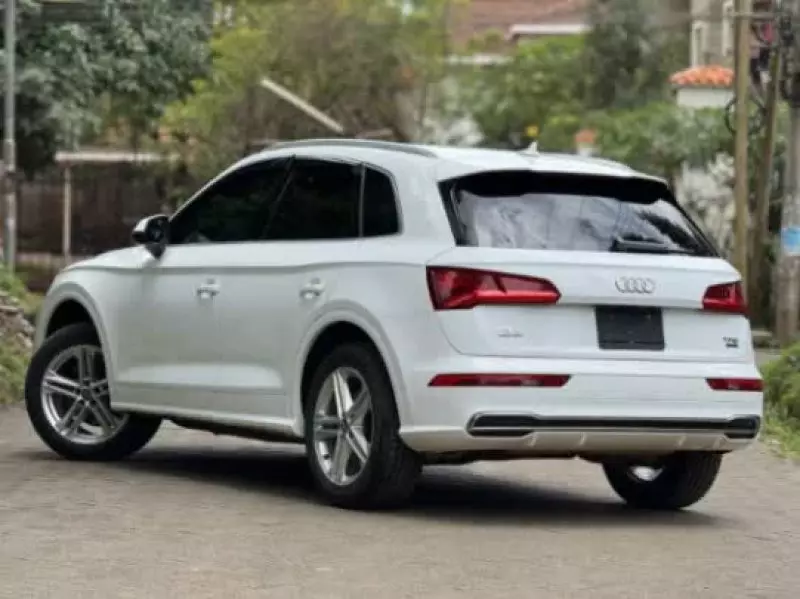 Audi Q5   - 2017