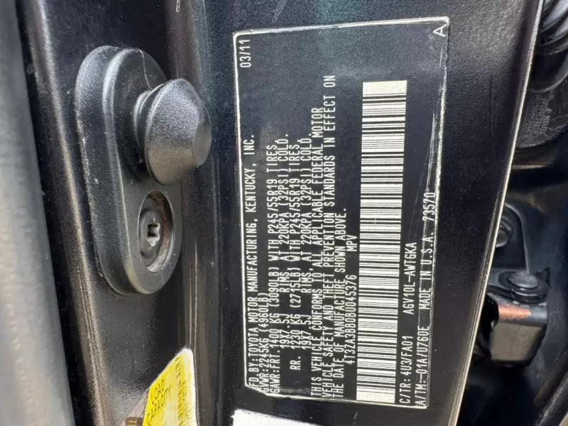 Toyota Venza   - 2011