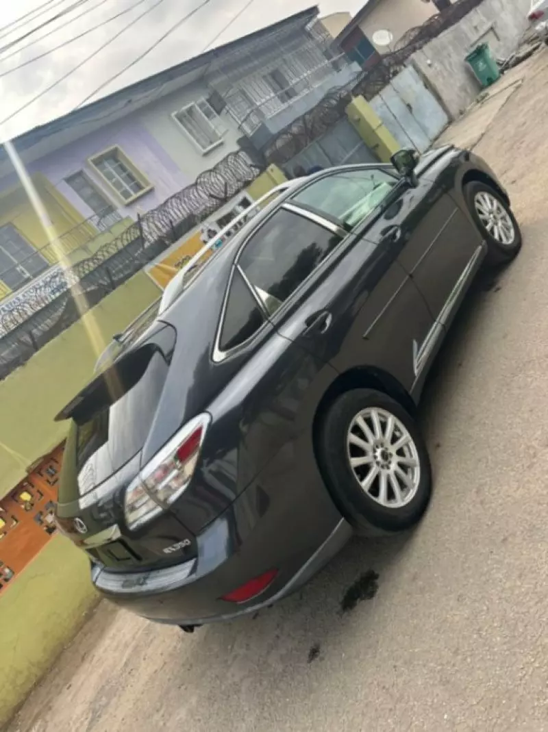Lexus RX 350   - 2010