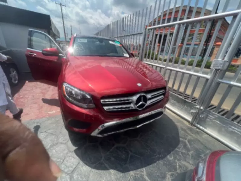 Mercedes-Benz GLC 350   - 2016