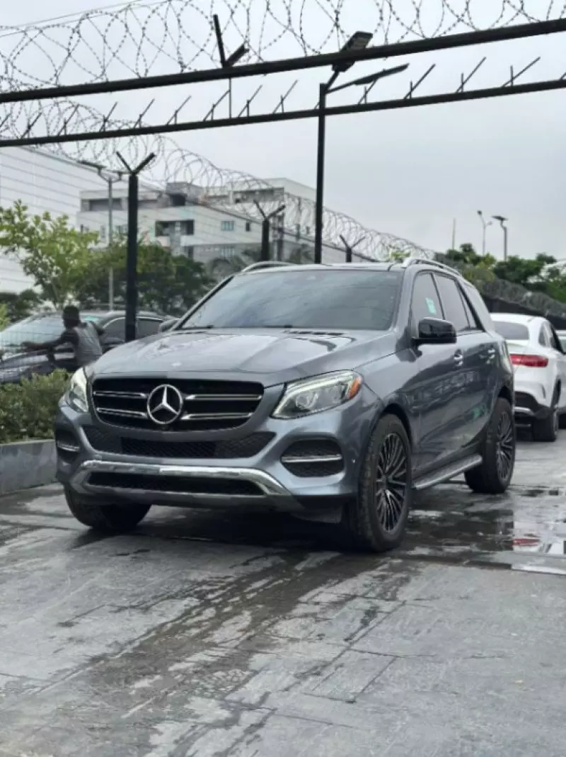 Mercedes-Benz GLE 350   - 2017