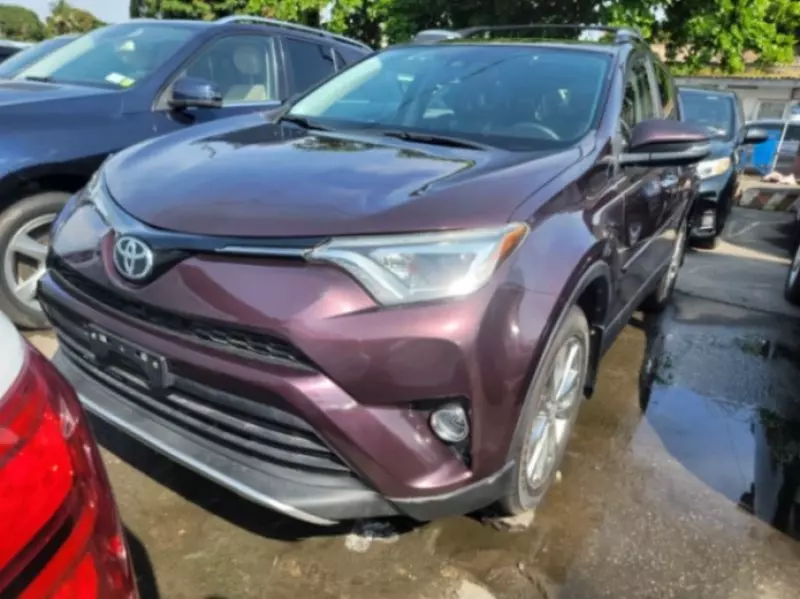 Toyota RAV 4 - 2018