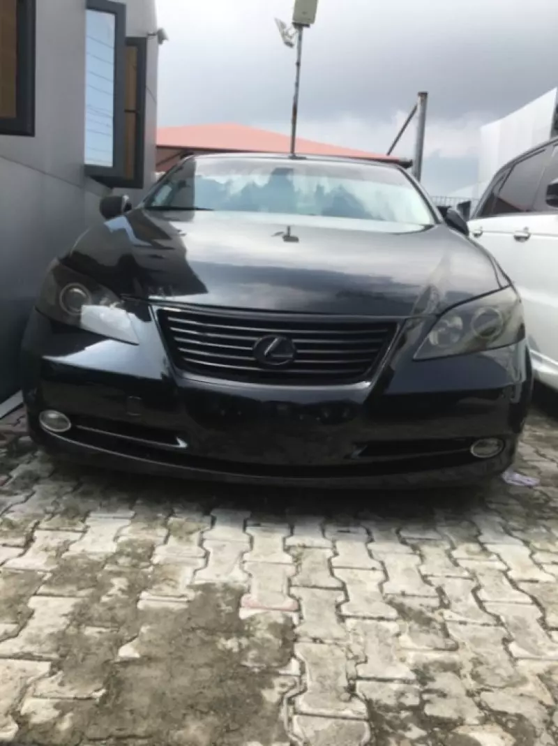 Lexus ES 350   - 2009