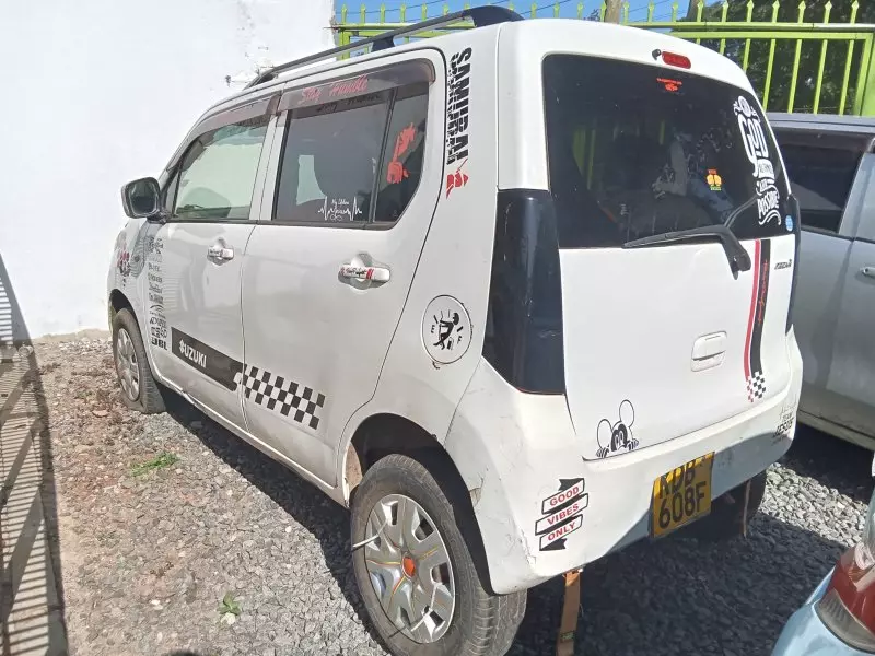 SUZUKI Wagon R   - 2013