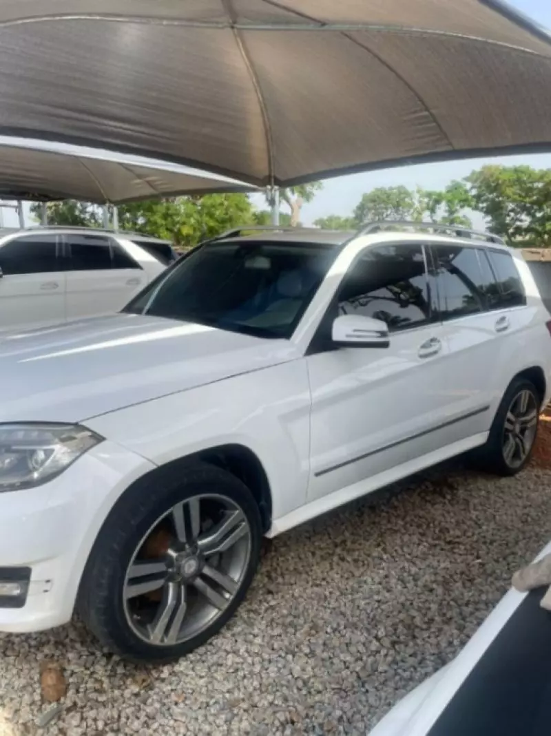 Mercedes-Benz GLK 350   - 2013