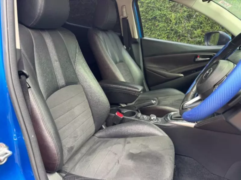 Mazda Demio    - 2017