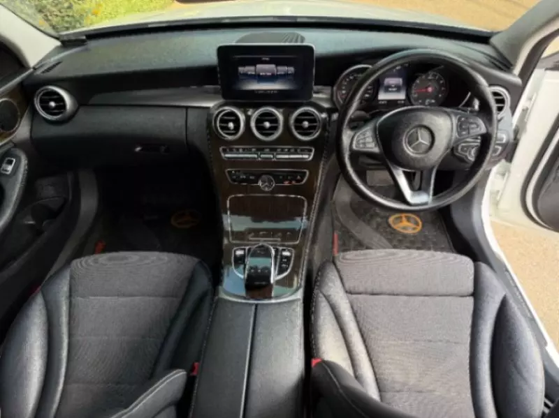 Mercedes-Benz C 200   - 2015