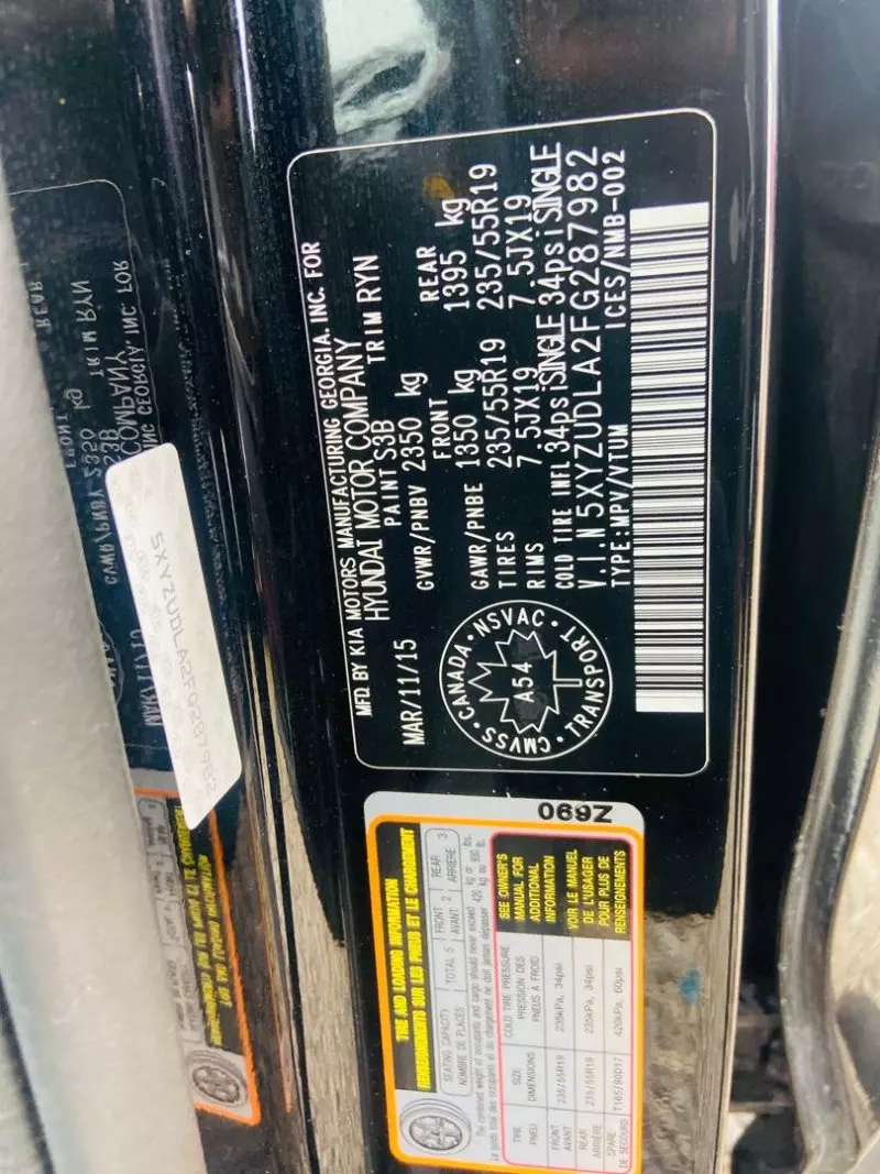 Hyundai Santa Fe   - 2015