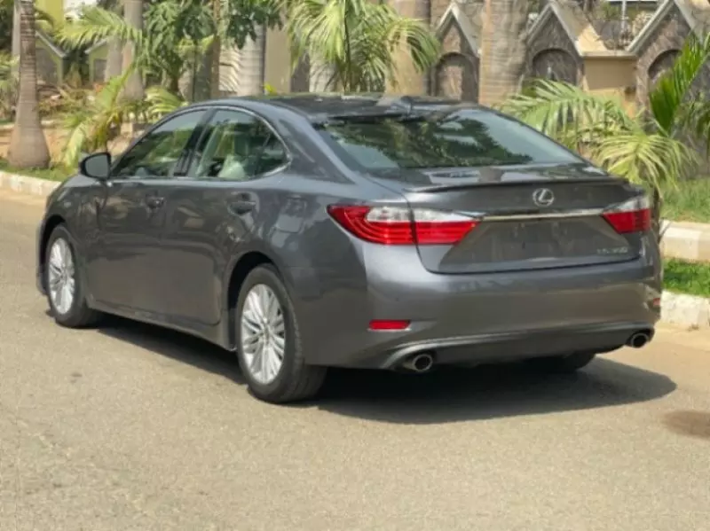 Lexus ES 350