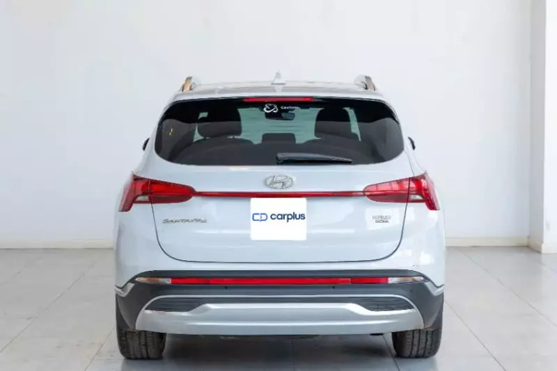 Hyundai Santa Fe   - 2023