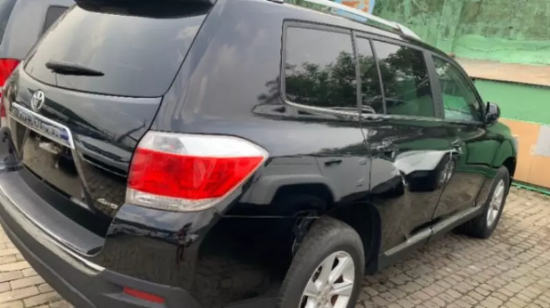 Toyota Highlander - 2013